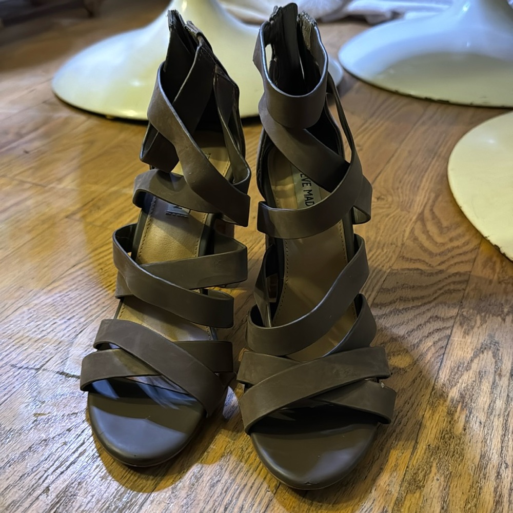 Cute Brown Sandal Heel